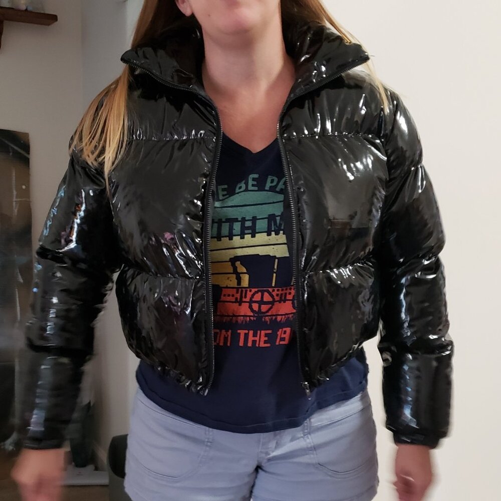 Women's Cropped Puffer Jacket